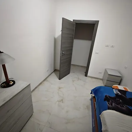 Apartamento Metro Génova